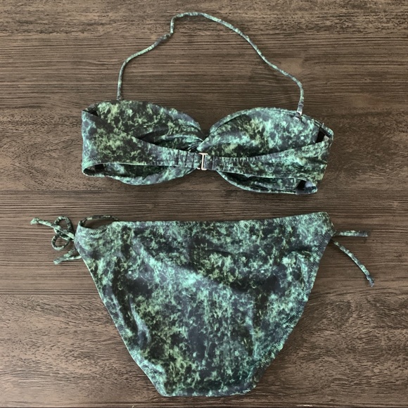 EUC Victorias Secret Maya Twist Bandeau Bikini - Picture 7 of 9